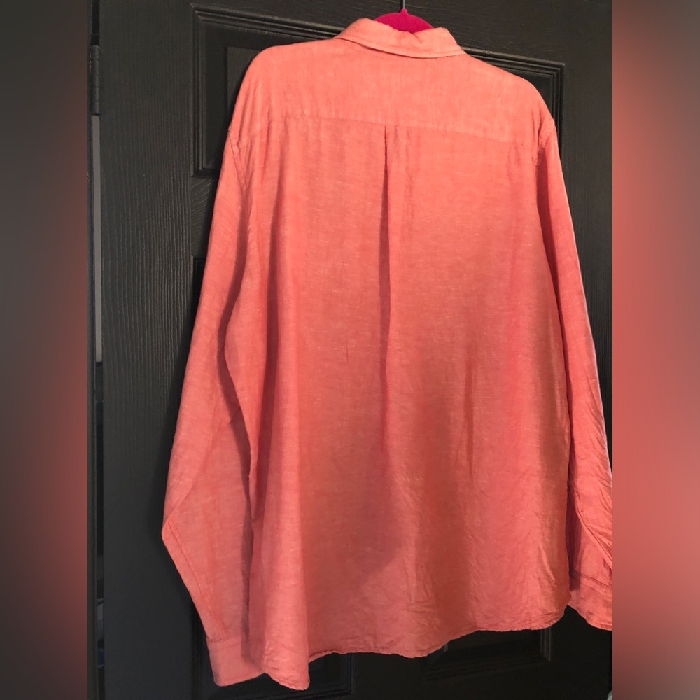 Men's GAP Long-Sleeve Linen Button-Up Shirt - Coral 
Size XL
EUC - Picture 7 of 8